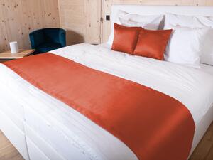 Biante Saténový přehoz/běhoun na postel Satén LUX-L045 Cihlově červený 50x200 cm