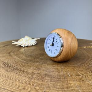 Dřevěné stolní hodiny Welington