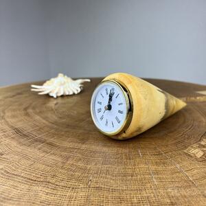 Dřevěné stolní hodiny Viola