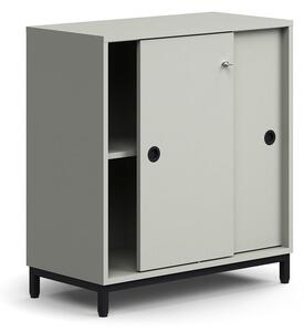 AJ Produkty Skříň s posuvnými dveřmi QBUS, 1 police, nohy, úchytky, 868x800x400 mm, černá, světle šedá