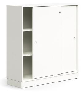 AJ Produkty Skříň s posuvnými dveřmi QBUS, 2 police, sokl, úchytky, 1252x1200x400 mm, bílá