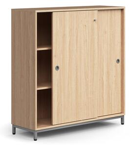 AJ Produkty Skříň s posuvnými dveřmi QBUS, 2 police, nohy, úchytky, 1252x1200x400 mm, stříbrná, dub