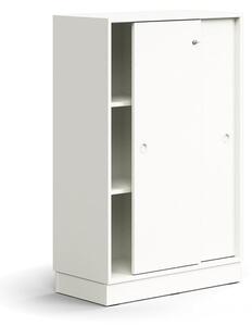 AJ Produkty Skříň s posuvnými dveřmi QBUS, 2 police, sokl, úchytky, 1252x800x400 mm, bílá