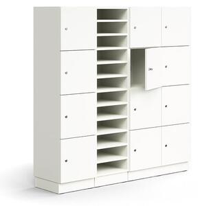 AJ Produkty Třídicí regál QBUS, 11 polic, 12 uzamykatelných boxů, sokl, 1636x1600x420 mm, bříza
