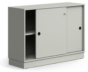AJ Produkty Skříň s posuvnými dveřmi QBUS, 1 police, sokl, úchytky, 868x1200x400 mm, světle šedá