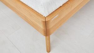 Postel DEIRA Buk 180x200cm - dřevěná postel z masivu o šíři 4 cm
