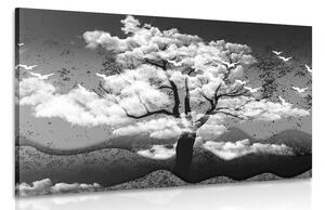 Obraz černobílý strom zalitý oblaky