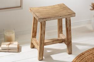 Přírodní dřevěná stolička Finca