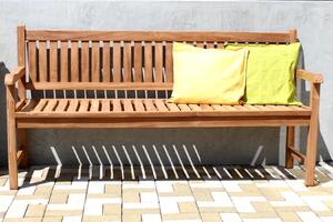 Zahradní dřevěná lavice z teaku Queensbury 180 cm