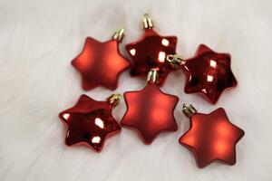 Červené závěsné vánoční ozdoby hvězdy 6ks 5cm
