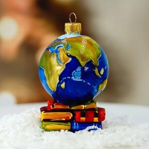 Dům Vánoc Sběratelská skleněná ozdoba na stromeček Cestovatelský glóbus