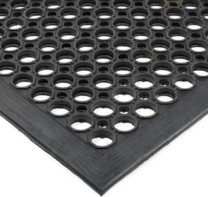 Odolná průmyslová gumová rohož, protiúnavová, 1 spoj kratší strana, 0,9 x 1,5 m, černá