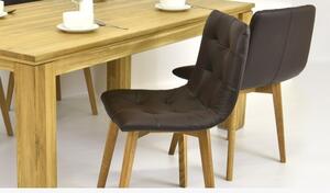 Kožené židle a dubový stůl