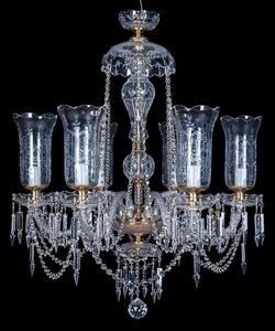6-ti ramenný křišťálový lustr se skleněnými vázami zdobený ruční rytinou