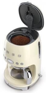 SMEG DCF02WHEU kávovar na přelévanou kávu, bílá