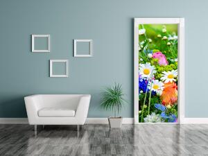 Fototapeta na dveře Motýli a květiny v krásné zahradě Materiál: Samolepící, Rozměry: 95 x 205 cm