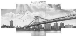 Obraz s hodinami Brooklyn New York - 5 dílný Rozměry: 150 x 70 cm