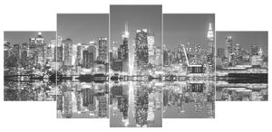 Obraz s hodinami Noční Manhattan - 5 dílný Rozměry: 150 x 70 cm