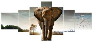Obraz s hodinami Osamělý silný slon - 7 dílný Rozměry: 210 x 100 cm