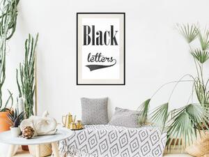 Plakát Černá písmena - černobílá kompozice s texty na jednotném pozadí