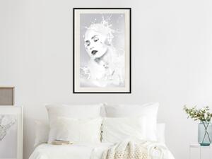 Plakát Mléčná královna - černobílý abstraktní obraz ženy ve formě mléka