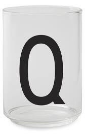 Sklenice na vodu Letter Q Design Letters