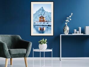 Plakát Dům v Norsku - majestátní zimní krajina domečku na pozadí hory