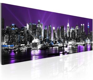 Obraz V New Yorku (1-dílný) - noční panorama města na fialovém pozadí