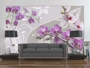 Fototapeta Let purpurových orchidejí - květiny na pozadí s fantaskními prvky