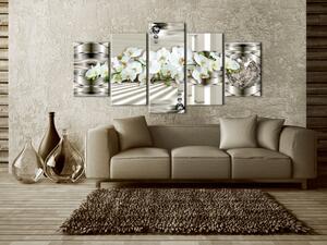 Obraz Stříbro a orchidej (5-dílný) - abstrakce s květy v zeleni