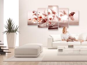 Obraz Orchidejový efekt (5-dílný) - růžová abstrakce s květinami a září