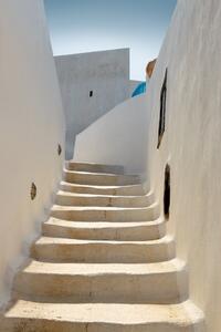 Fototapeta Santorini a Řecko - fragment města s bílými schody a efektem 3D