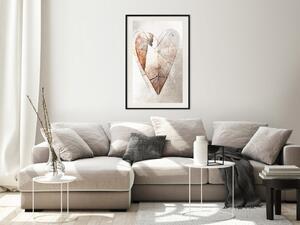 Plakát Láska stromu - dřevěná textura ve tvaru srdce na pozadí zdi