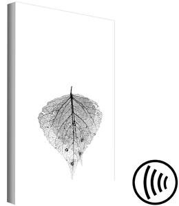 Obraz Makro list (1-dílný) svislý - stylový černý list na bílém pozadí