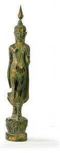 Narozeninový Buddha, pondělí, teak, zelená patina, 26cm