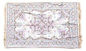 Ručně vyšívaný koberec/tapiserie, výšivka z hedvábí, 180x120cm