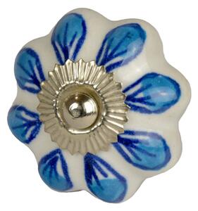 Malovaná porcelánová úchytka na šuplík, bílá, modré okvětní listy, průměr 4,5 cm