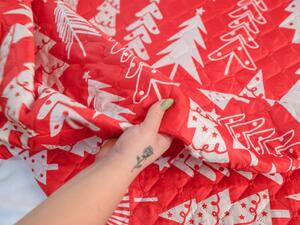 Červený přehoz na postel CHRISTMAS TREES Rozměr: 220 x 240 cm