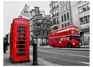 Fototapeta - Červený autobus a telefonní budka v Londýně 200x154 + zdarma lepidlo
