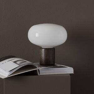 New Works Karl-Johan stolní lampa dub/opálové sklo
