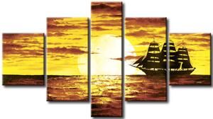 Obraz Krajina (5dílný) - mořská krajina se lodí při západu slunce