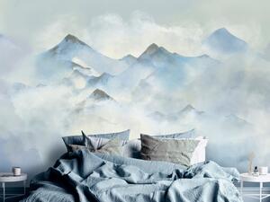 Fototapeta Zima v horách - krajina s vrcholy pokrytými sněhem a mlhou