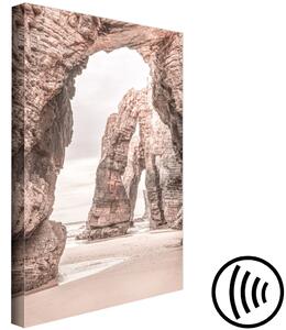 Obraz Skály na pláži (1-dílný) - mořský pohled na útes ve tvaru brány