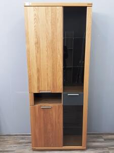 Vitrína MACOUN 20840A 200x80x40 cm dub masiv sklo dřevolaminát
