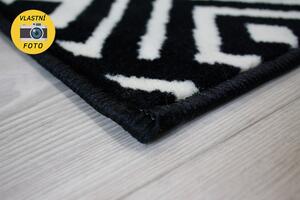 Moderní kusový koberec Capri 102553 černý Typ: 70x140 cm