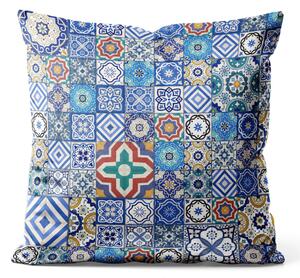 Dekorační velurový polštář Modré spojení - motiv inspirovaný keramikou v patchworkovém stylu welurowá