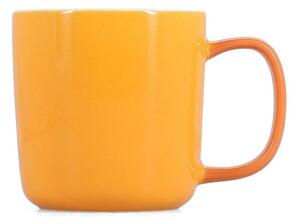Oranžový hrnek z kostního porcelánu 370 ml Mae – ONA