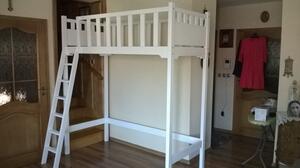 Vyvýšená postel Kuba Velikost spací plochy: 180x90, Barva: přírodní dřevo