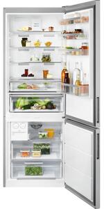 Electrolux Volně stojící chladnička s mrazákem 600 TwinTech No Frost LNT6ME46X3