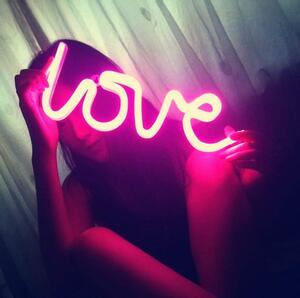 ACA DECOR Neonová lampička - Love, růžová barva